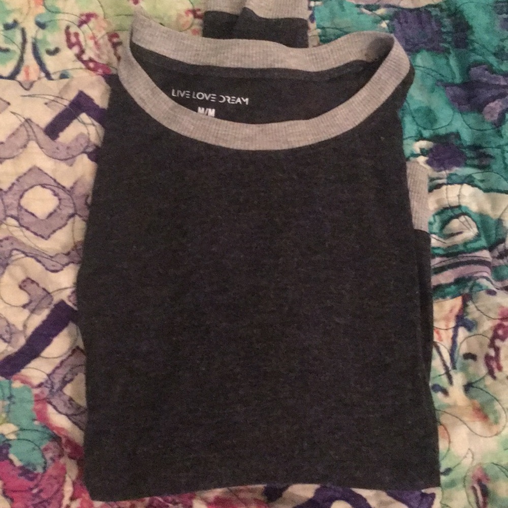 Women’s light sweatshirt